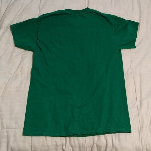OMG! Santa! Elf tee shirt size medium - Picture 6 of 7